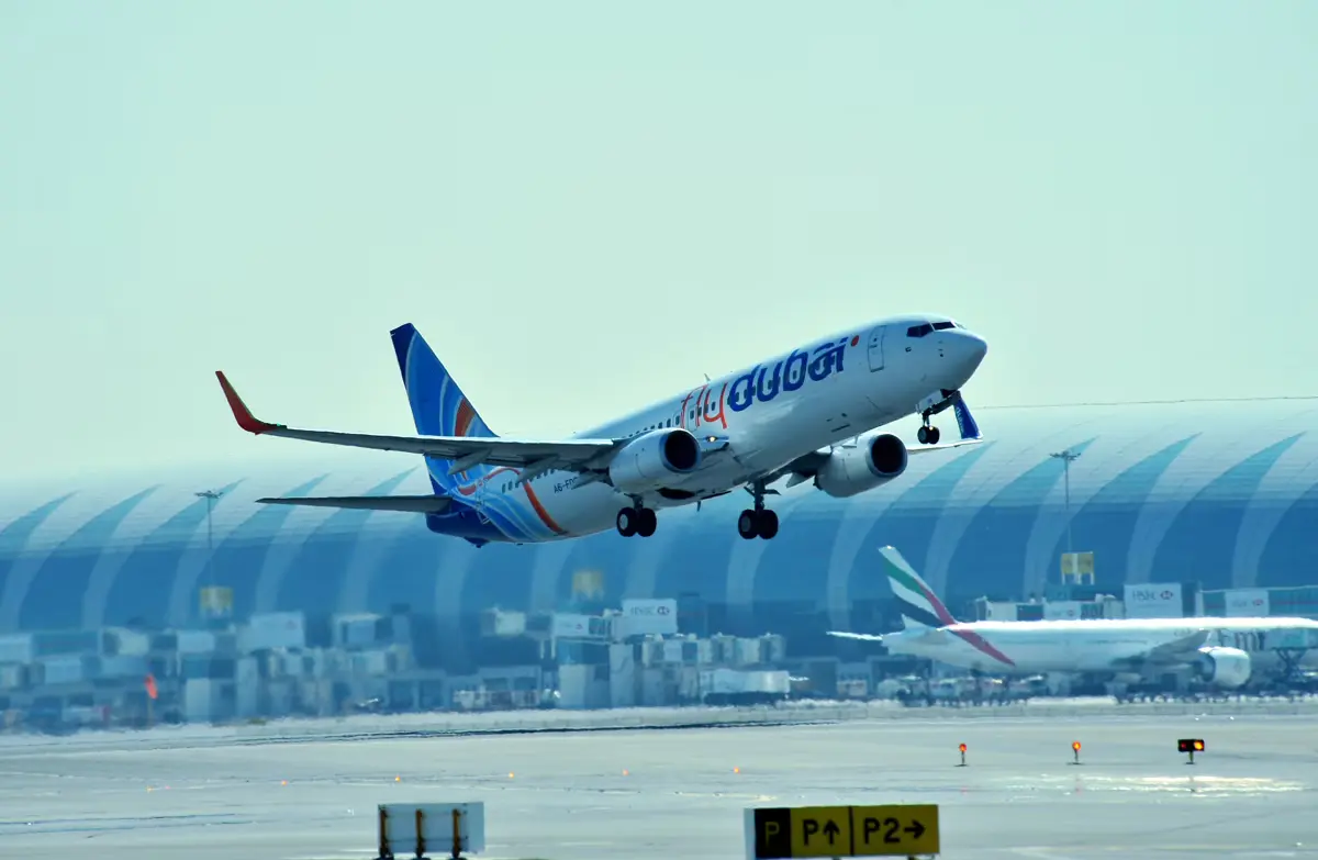 flydubai Declares 15+ High-Paid Jobs with Salary Over 16,000 Dirhams